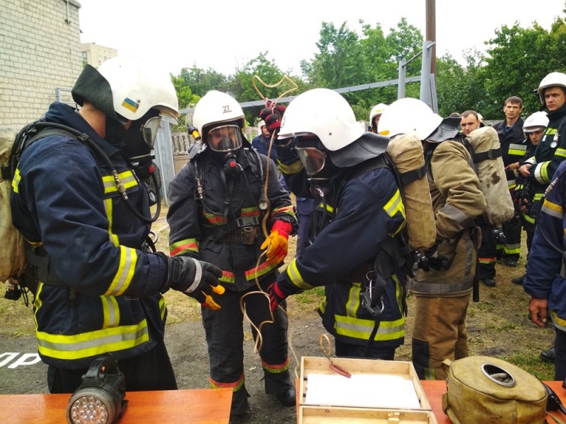 Спасатели Павлограда прошли школу повышения оперативного мастерства