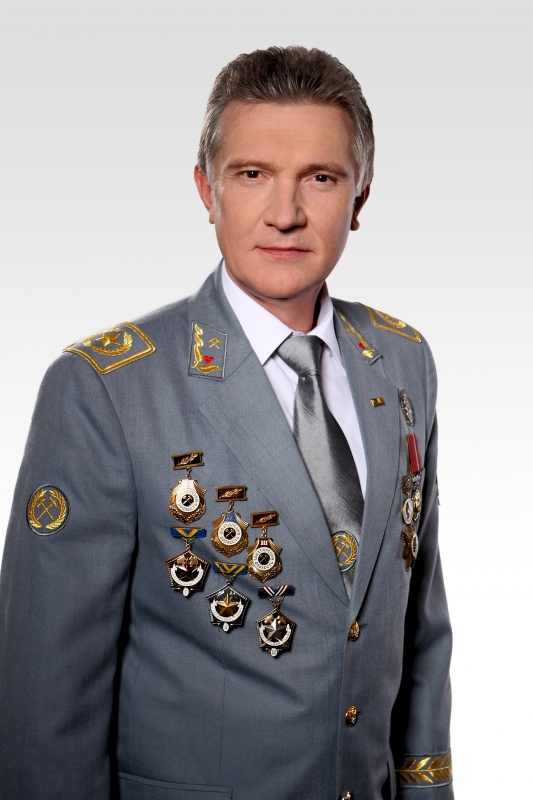 Артур Мартовицкий: С Днем шахтера!