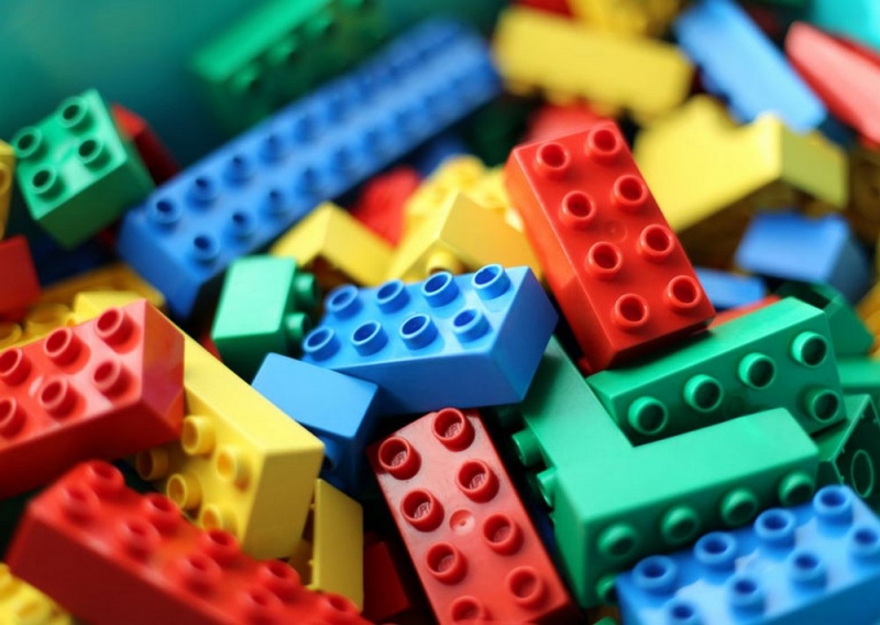 Все первоклассники Павлограда учатся с помощью наборов LEGO