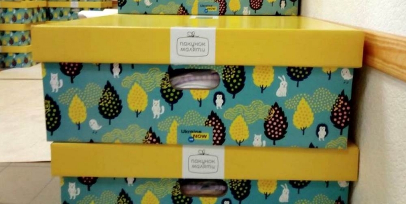 Стоимость сильно завышена: молодые мамочки в шоке от качества и реальной цены «бэби-бокса» (ВИДЕО)