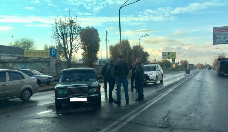 ДТП в Павлограде: столкнулись две легковушки