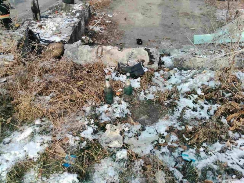 В Павлограде посреди улицы прохожие нашли около 12 килограммов ртути