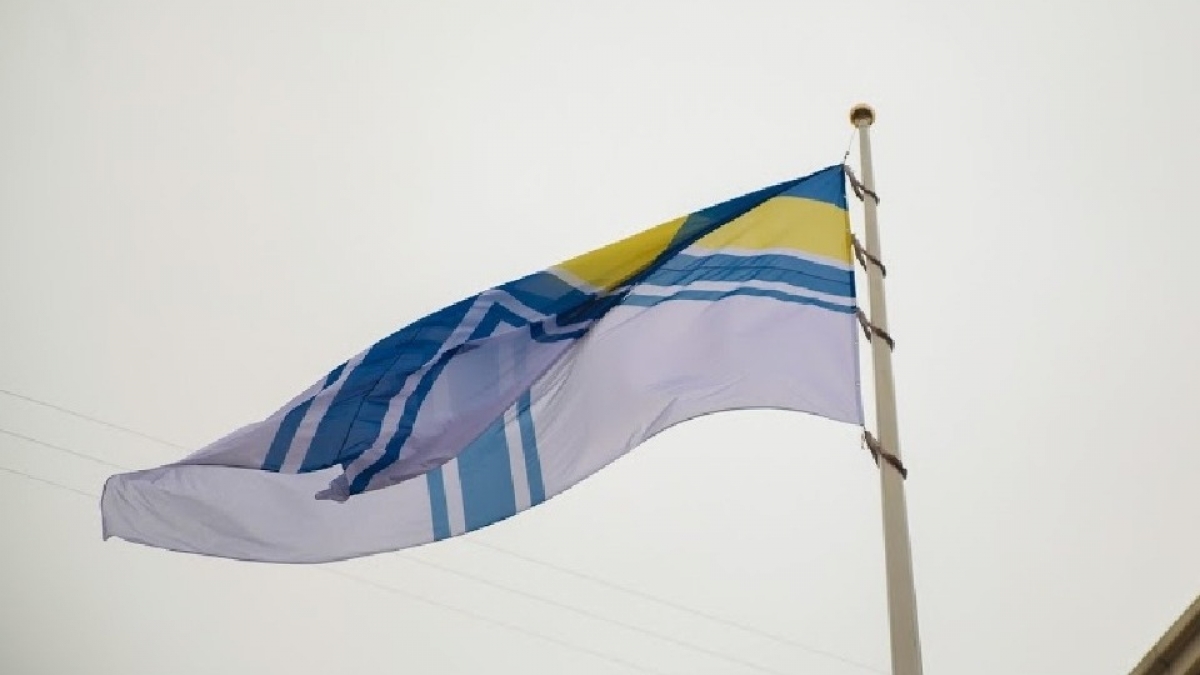 В Павлограде развевается флаг в поддержку пленных моряков