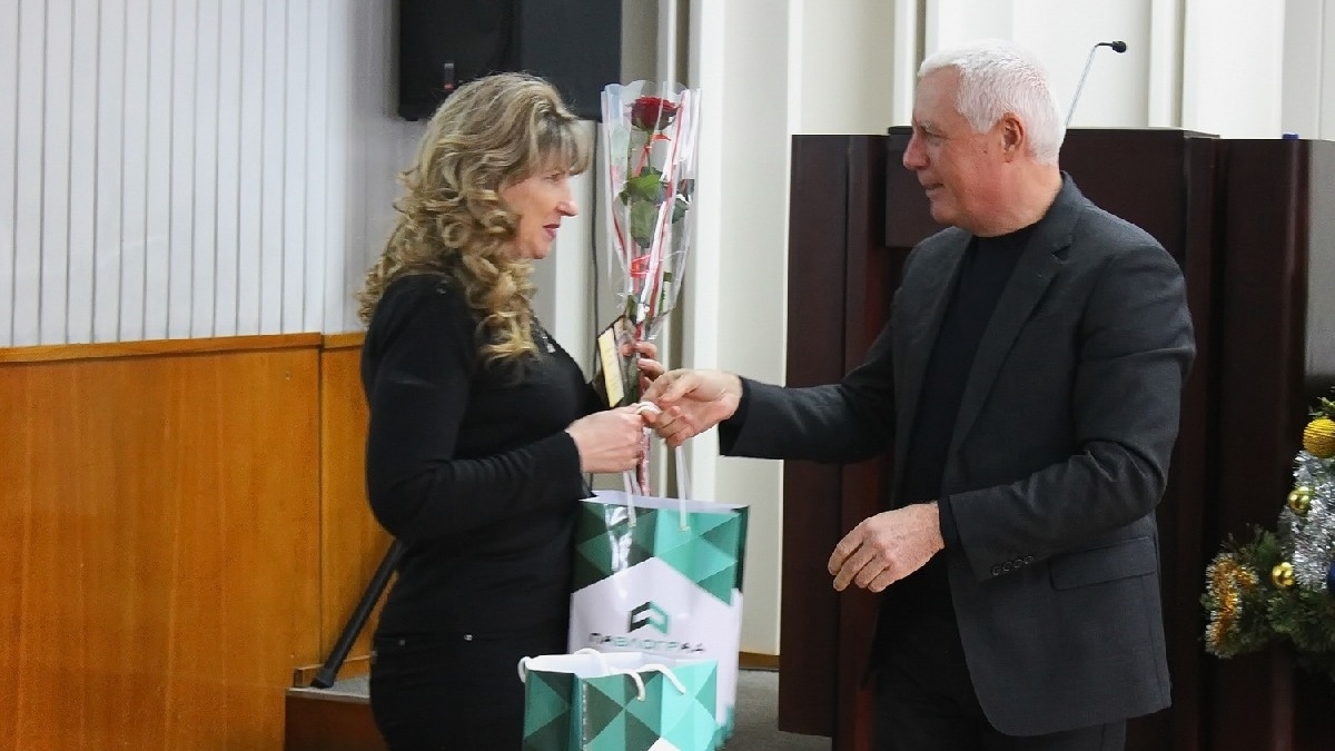 Двум павлоградкам Президент присвоил звание «Мать-героиня»