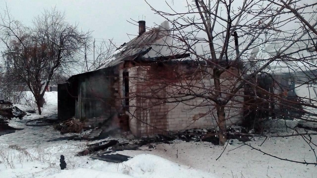 Павлоградский район: в пожаре погибло два человека