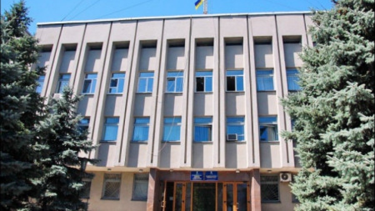 Чиновники Павлограда начали агитировать за Порошенка 