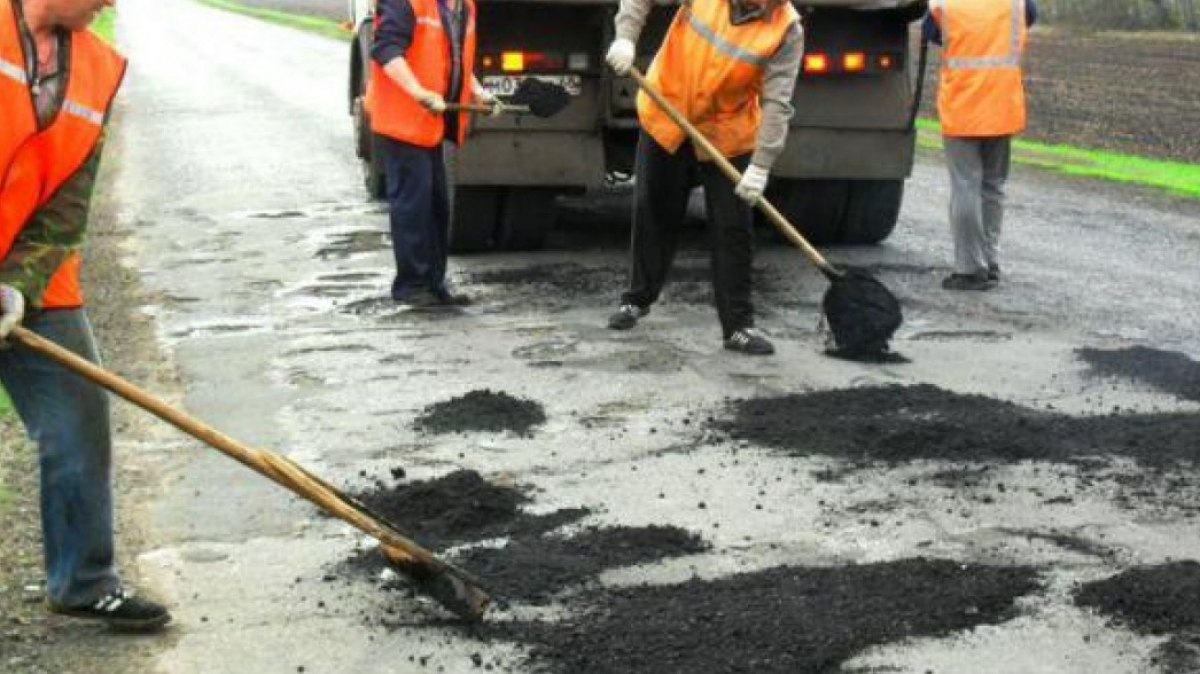 1 миллион гривен и 2 месяца работы - в Павлограде решили отремонтировать улицу Яворницкого