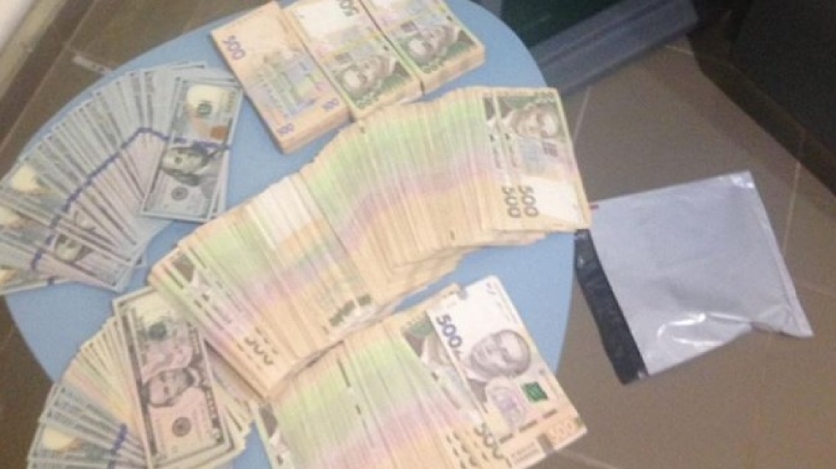 Налоговая полиция задержала владельца интернет магазина который получал деньги на карту и не платил налоги